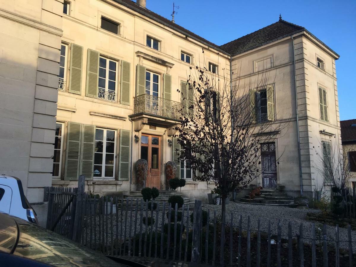 Joie de Vivre Doulevant-le-Château Exterior foto