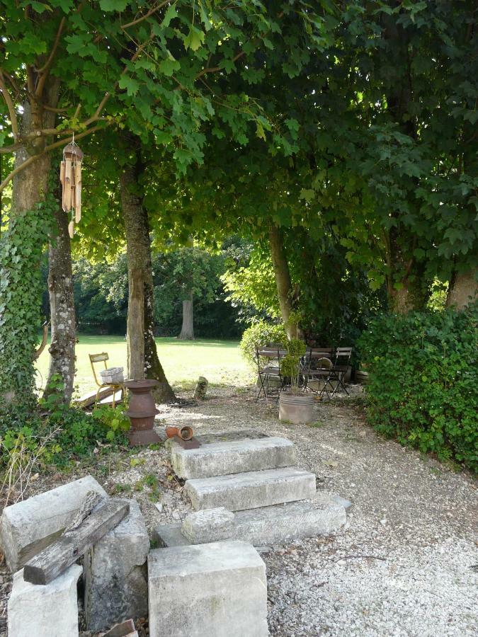 Joie de Vivre Doulevant-le-Château Exterior foto
